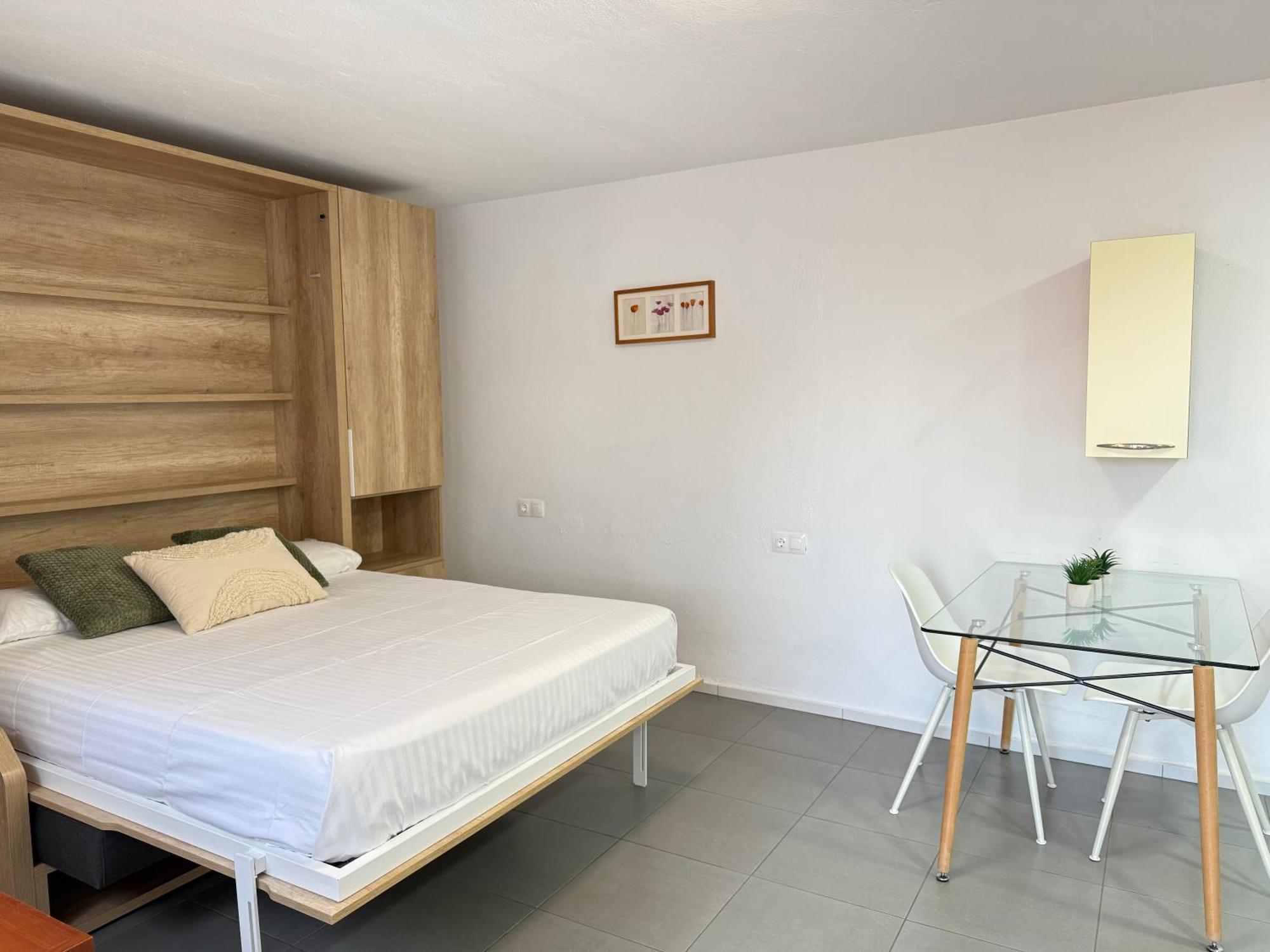 Ferienwohnung Agi Peater Center Roses Exterior foto